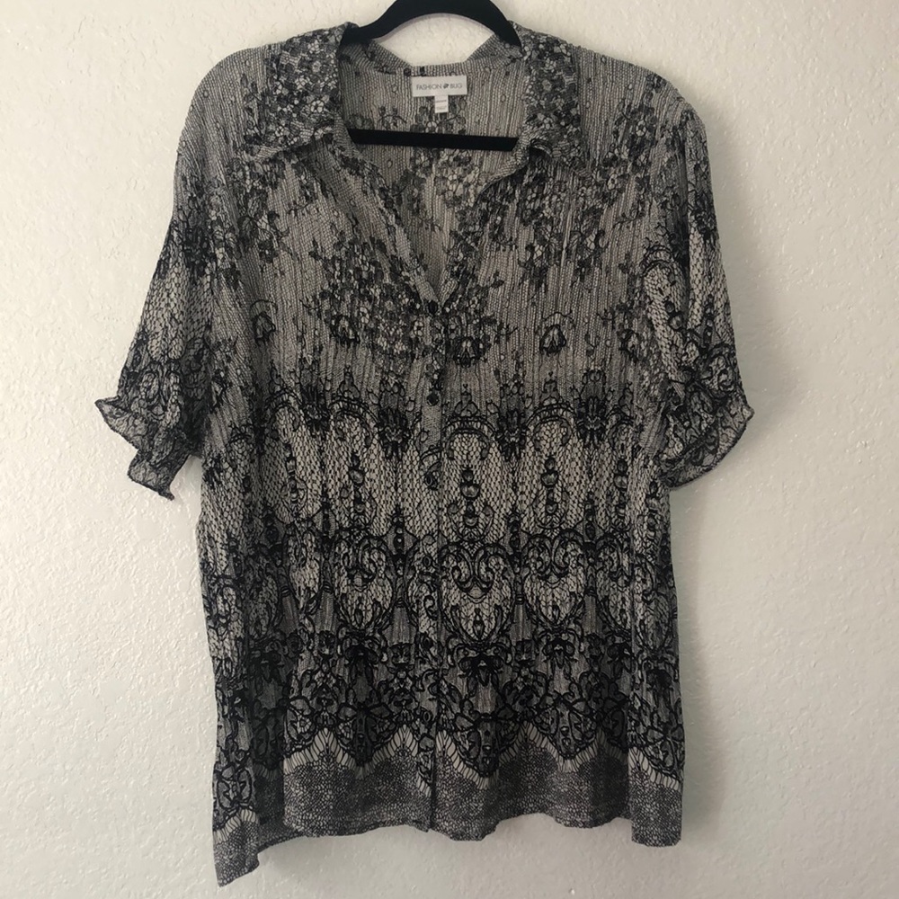 Fashion Bug Floral Damask Print Black & Gray Blouse